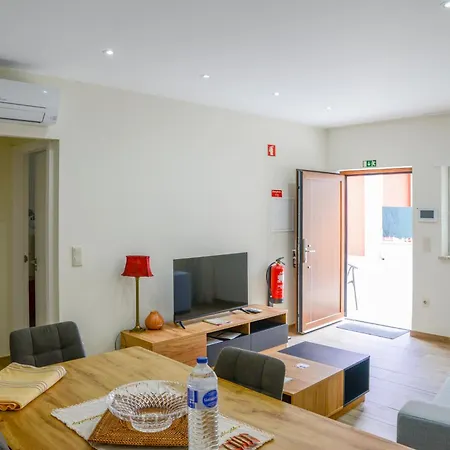 Oliveira Douro House *