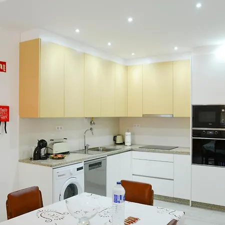 Apartment Oliveira Douro House